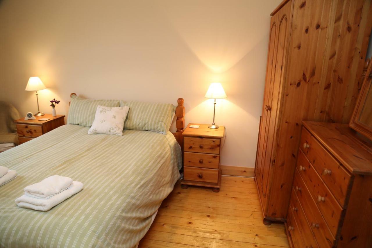 Sunny Seaside Getaway Villa พอร์ตสจ๊วต ภายนอก รูปภาพ